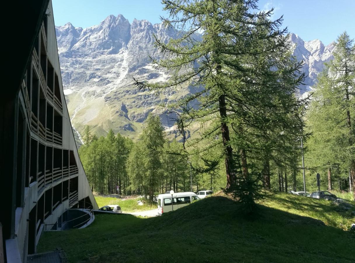 Appartement Grazioso Monolocale Vista Cervino à Breuil-Cervinia Extérieur photo